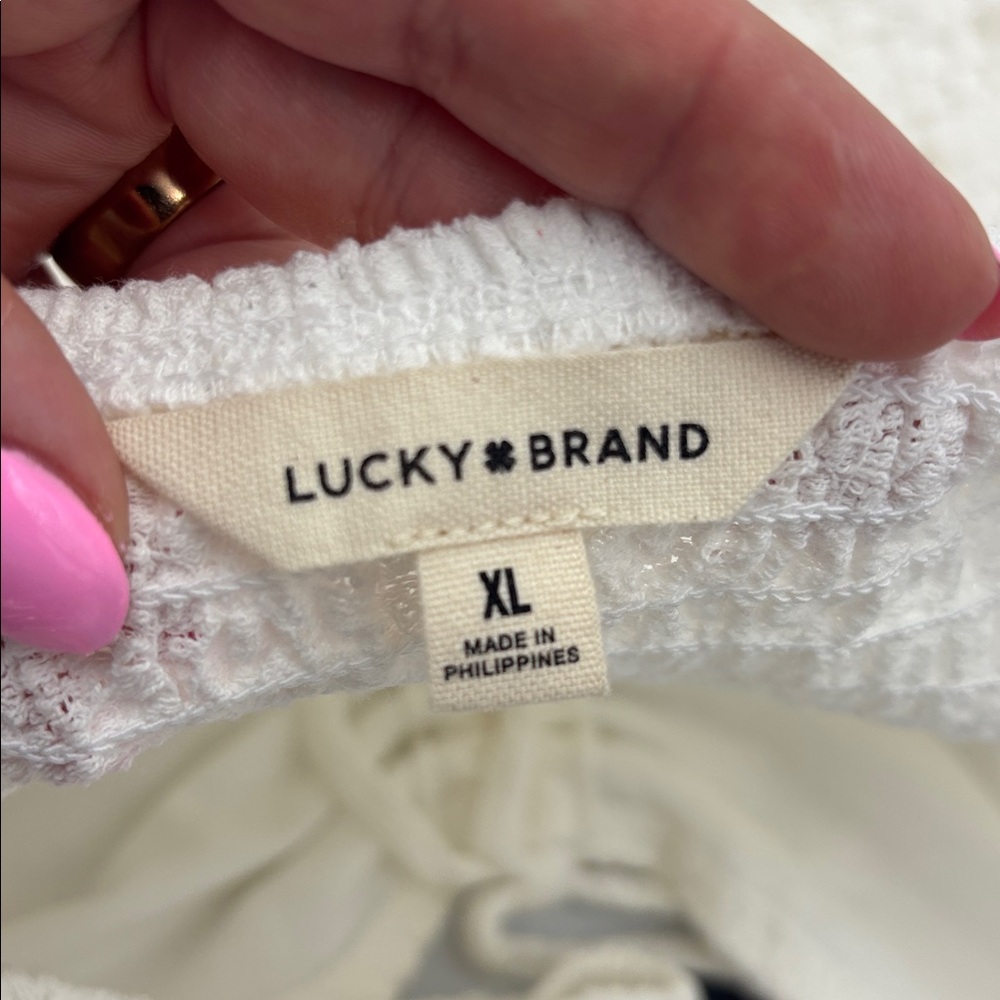 Lucky Brand Textured Babydoll Top in Bright White - Picture 5 of 7